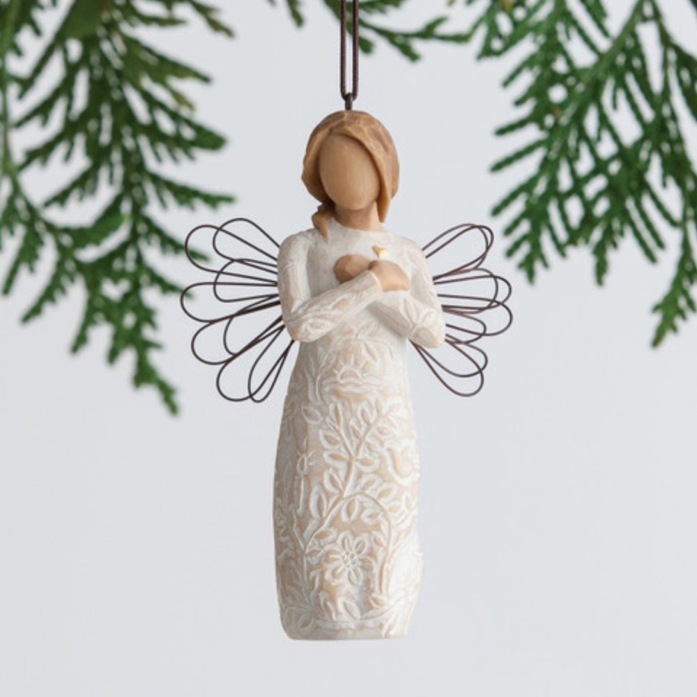 Willow Tree Angel Remembrance Ornament sculpted by Susan Lordi